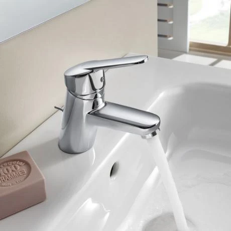 Roca Victoria V2 Chrome Basin Mixer Tap with Pop-up Waste - 5A3025C00 2 Roca Victoria V2 Chrome Basin Mixer Tap with Pop-up Waste - 5A3025C00 - Image 2
