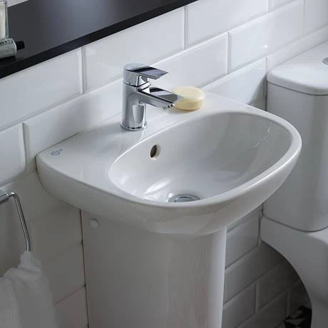 Ideal Standard Tesi Single Lever Mini Basin Mixer - A6588AA 3 Ideal Standard Tesi Single Lever Mini Basin Mixer - A6588AA - Image 3