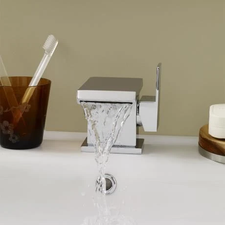 Ultra Vent Mono Basin Mixer without Waste - TMI355 2 Ultra Vent Mono Basin Mixer without Waste - TMI355 - Image 2